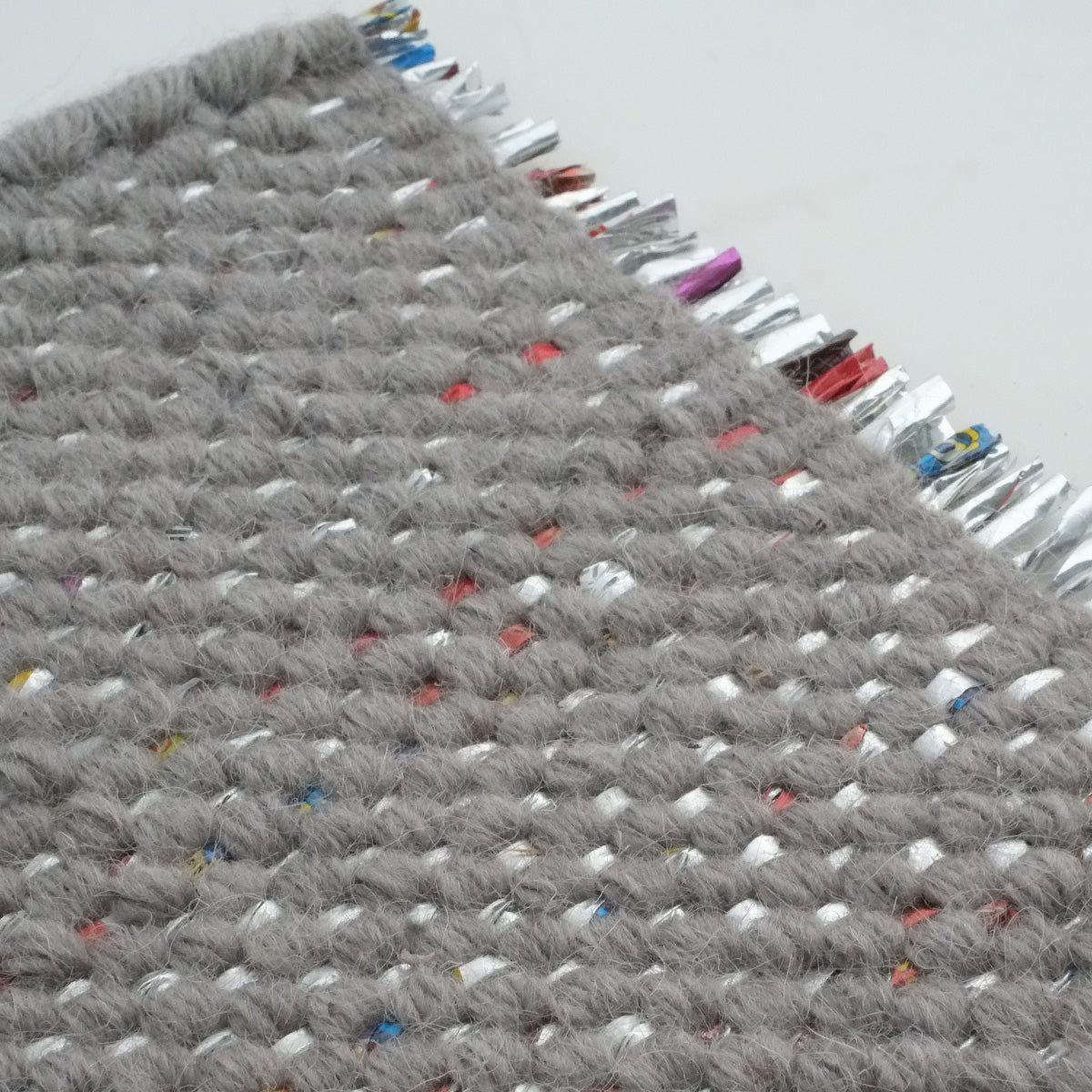 Candy Wrapper RugGris clair classique