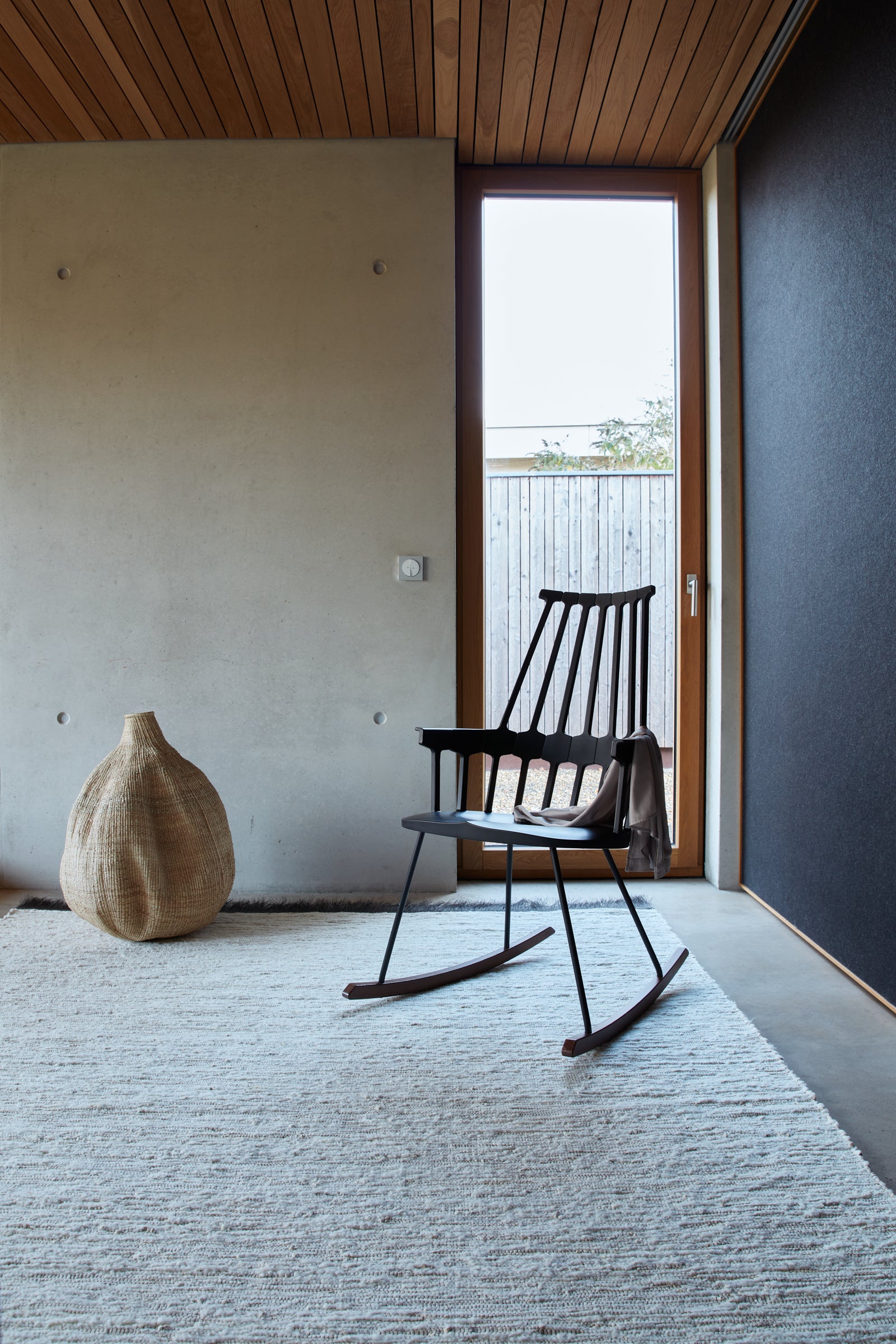 Coco Rug_Dining_180x240cm