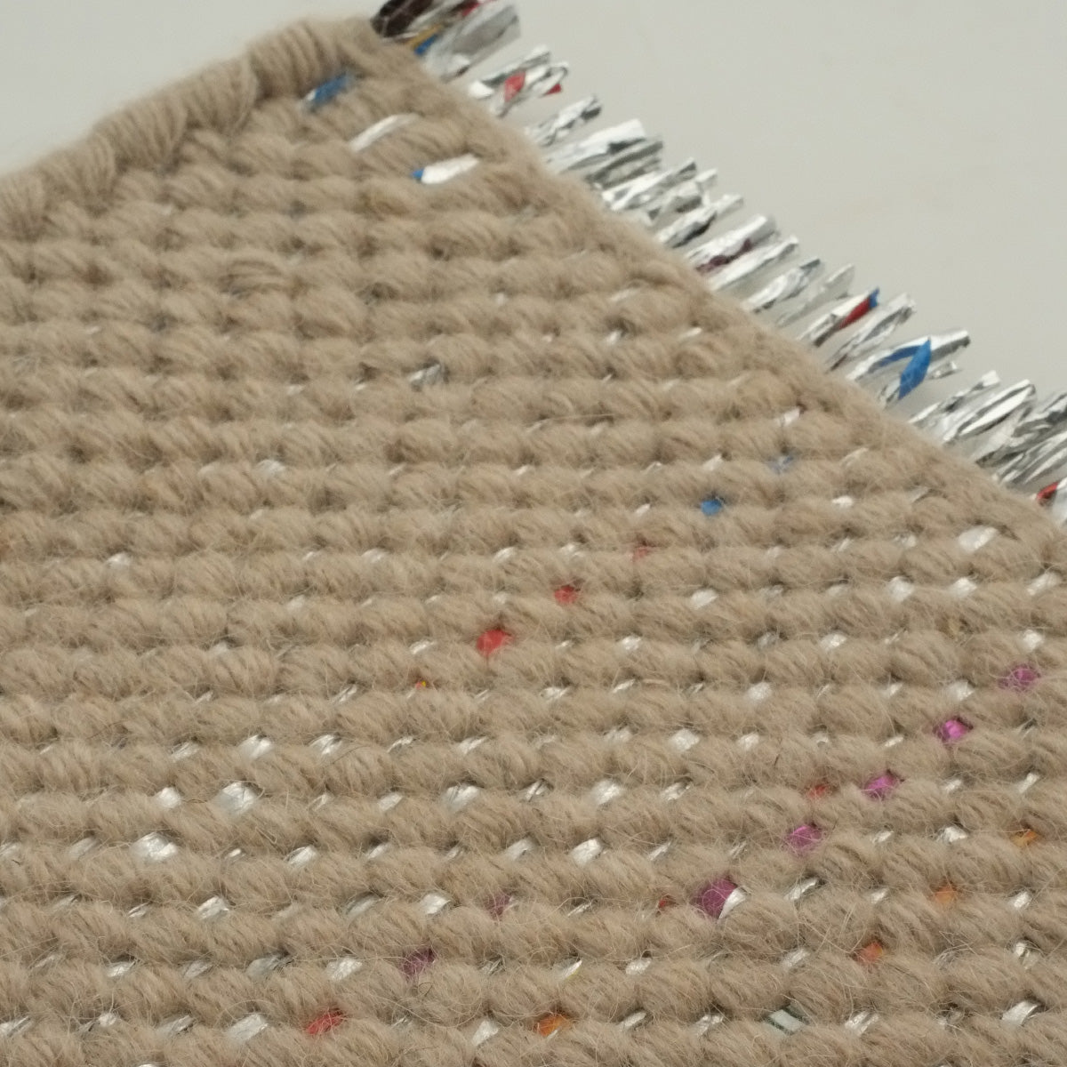 Candy Wrapper Rug_Classic_white sand